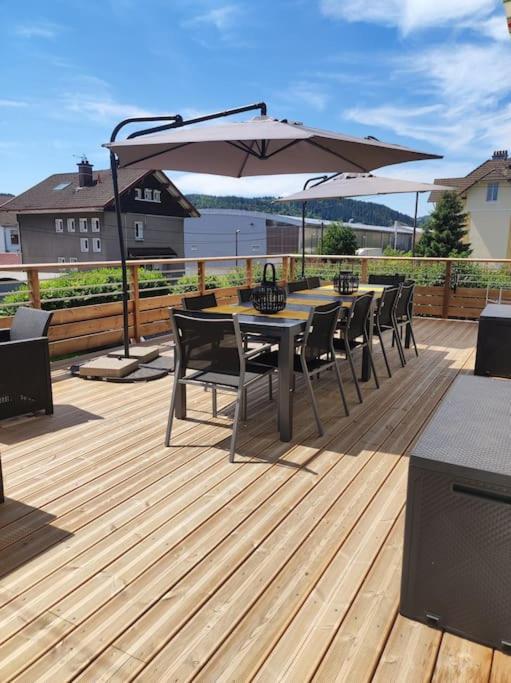 Gite Papillon 6 A14 Personnes - Jacuzzi Gérardmer Buitenkant foto